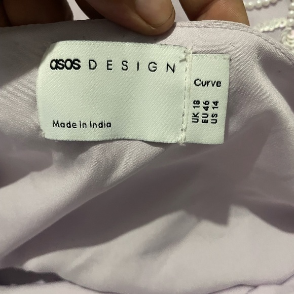 ASOS DESIGN Curve flutter sleeve circular embellished plunge midi dress in lilac - Picture 11 of 11